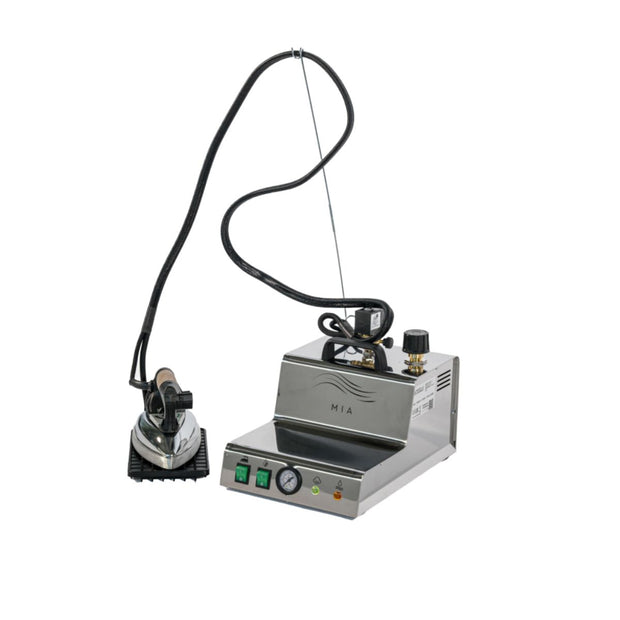 Ferro da stiro con Caldaia da 3,6 lt Battistella MIA INOX con manometro