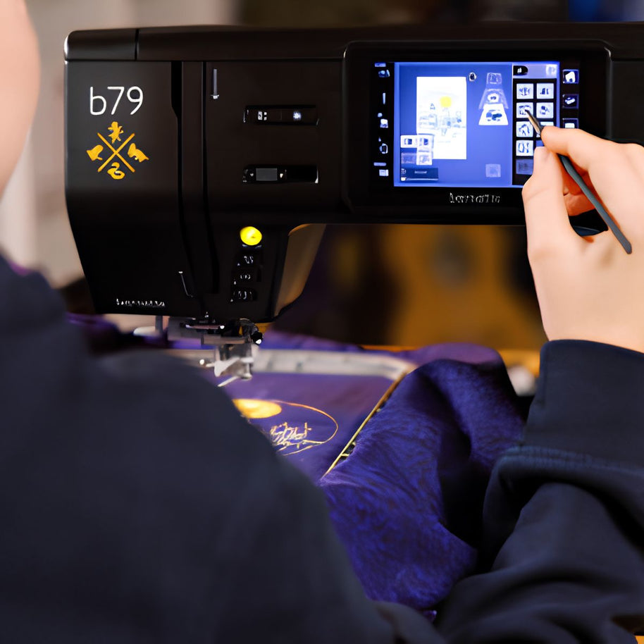 Nuova Bernette 79 Harry Potter Macchina per Cucito e Ricamo in Edizione Limitata touch screen