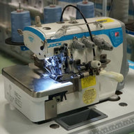 Jack E4S Macchina Tagliacuci 5 Fili con Gruppo Arricciatore con tavolo