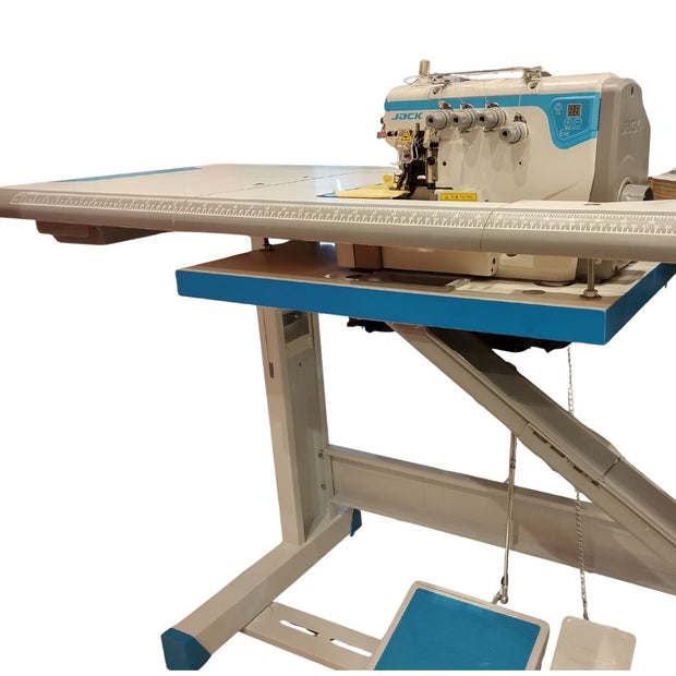 Jack E4S Macchina Tagliacuci Professionale 4 Fili con Tavola Sommersa