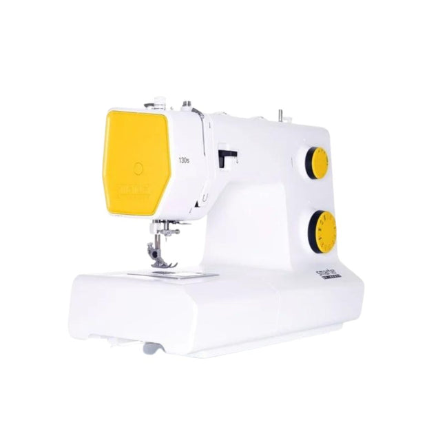 Macchina da cucire Smarter by Pfaff 130S vista laterale