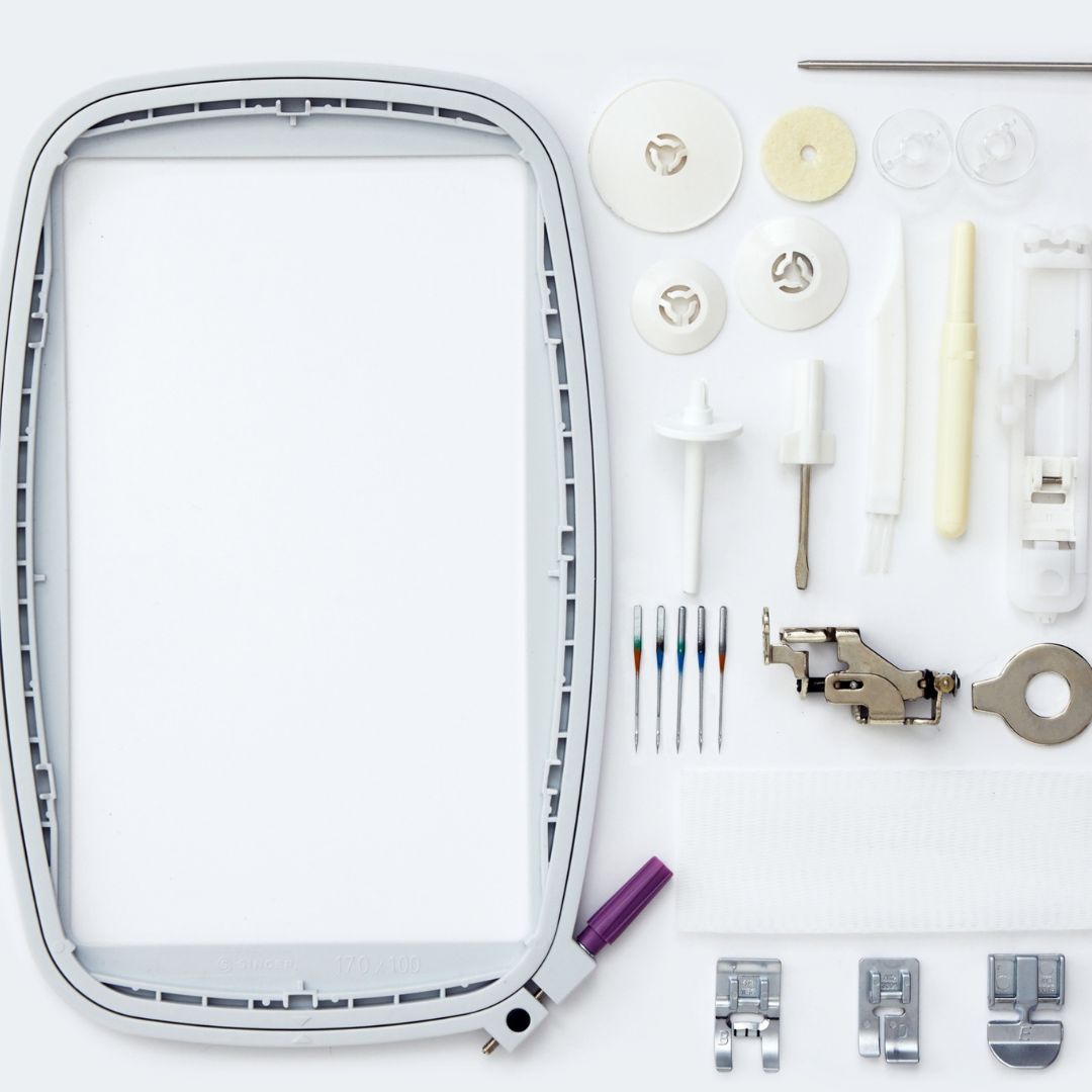 Macchina per Cucito e Ricamo Singer SE9185  accessori