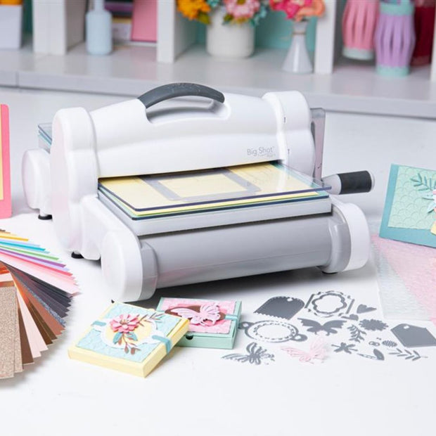 Sizzix Big Shot Plus 666185 Formato A4 con Starter Kit nuovo