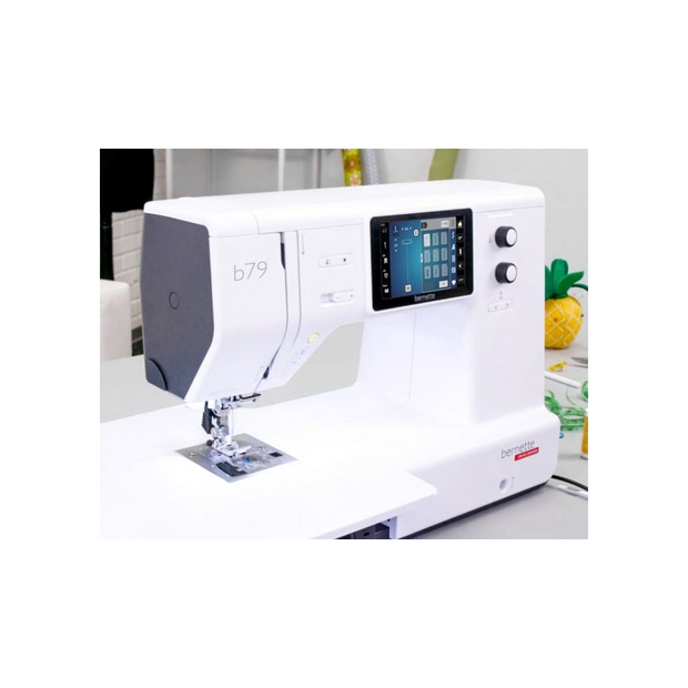 Bernette b79 Macchina per Cucito e Ricamo