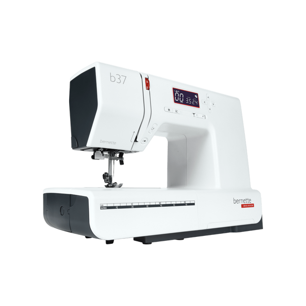 Macchina da cucire Bernette b37
