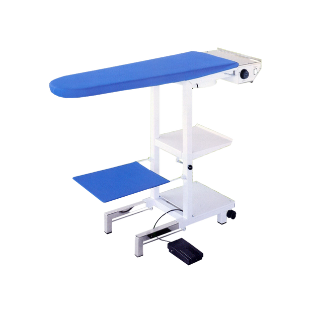 Comelux Tavolo da stiro Riscaldato Aspirante e Pieghevole