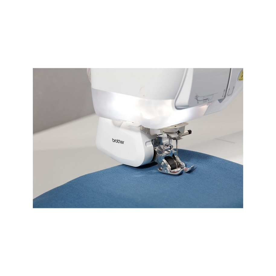 Brother Macchina da cucire Innov-is VQ4