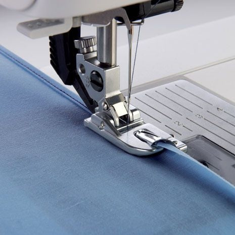 Piedino orlatore 2mm Pfaff 820220096