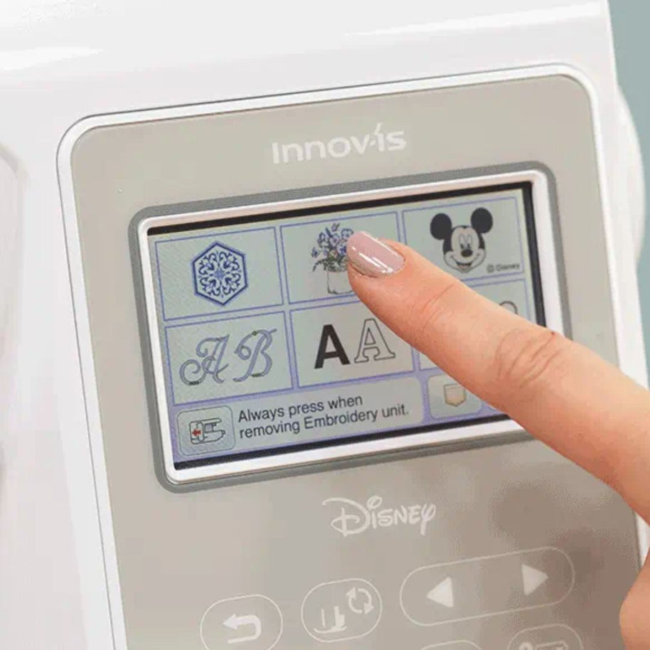 Ricamatrice Brother M340ED Disney display touch srceen