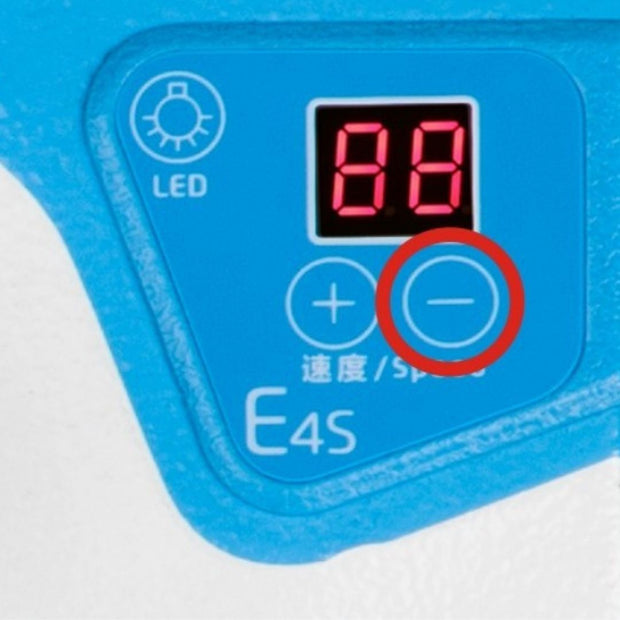 Jack E4S Tagliacuci Professionale 5 Fili Distanza aghi 5mm completa di Tavolo