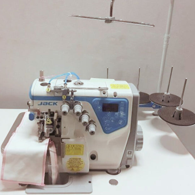 Jack 5CS Tagliacuce con Aspira-Taglia Catenella con tavolo