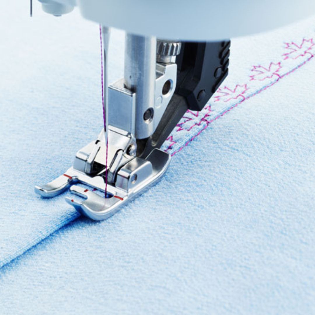 Pfaff 821007096 Piedino Bi-livello con Bordo destro