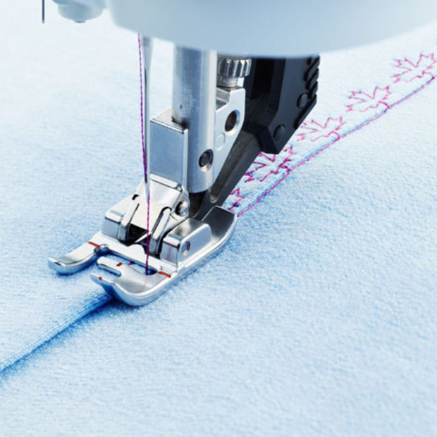 Pfaff 821007096 Piedino Bi-livello con Bordo destro