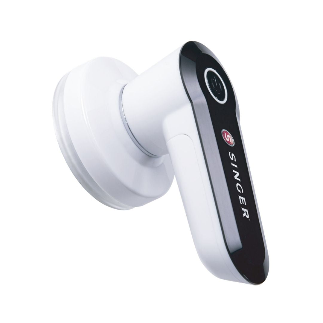 Singer Levapelucchi rasalana